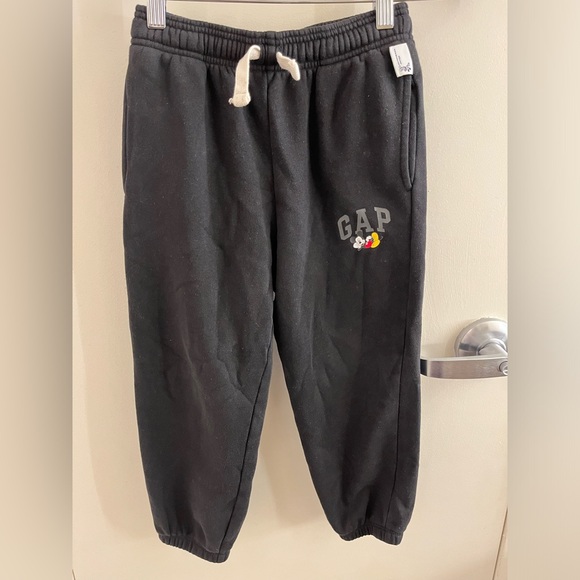 GAP x Disney Kids Mickey Bundle Sweatpants Size 6-7 + Winter Beanie Grogu Size L - Picture 3 of 10